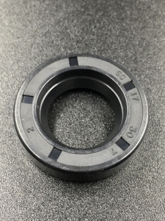 Сальник водяной помпы/вертикального вала Honda 25-50