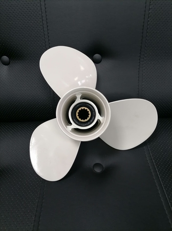 Винт гребной Yamaha 40-60 (10-3/8 х13 шаг)